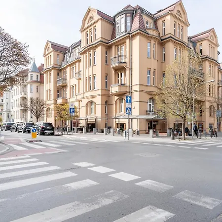 Apartment Azarentier4